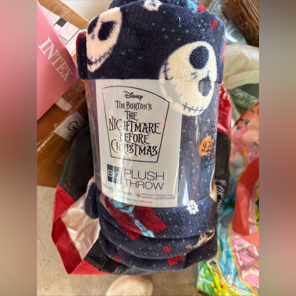 New Disney The Nightmare Before Christmas BIg One Plush Throw Blanket